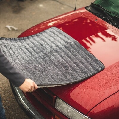 The Gauntlet Drying Towel 30" x 36"