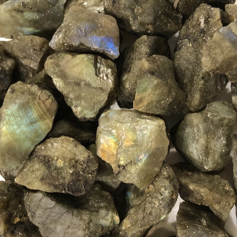 Labradorite Rough