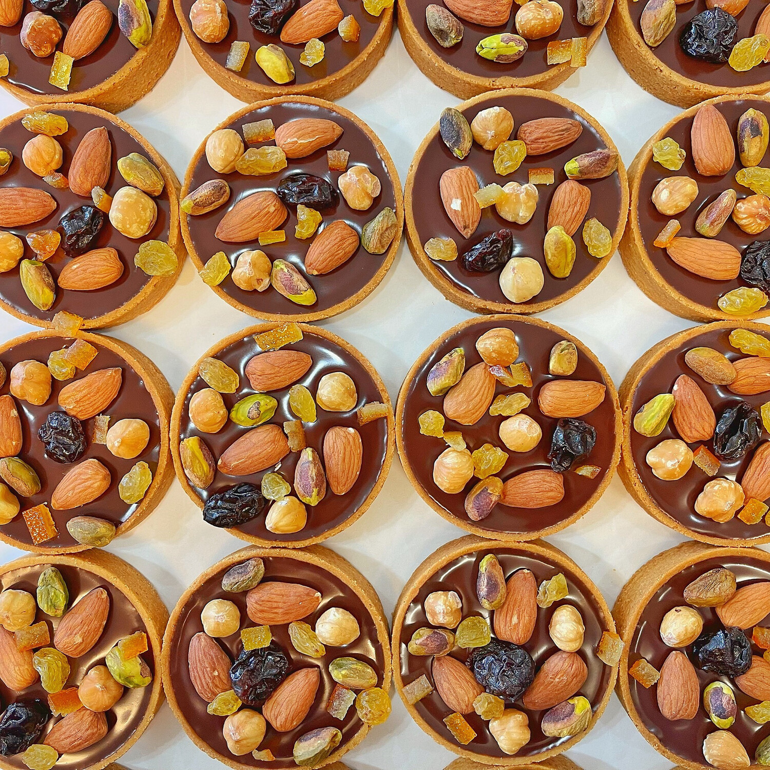 mendiant chocolate tart