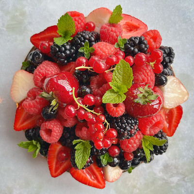 summer fruit tart, 7”