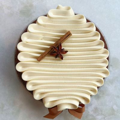spice cake, 7”