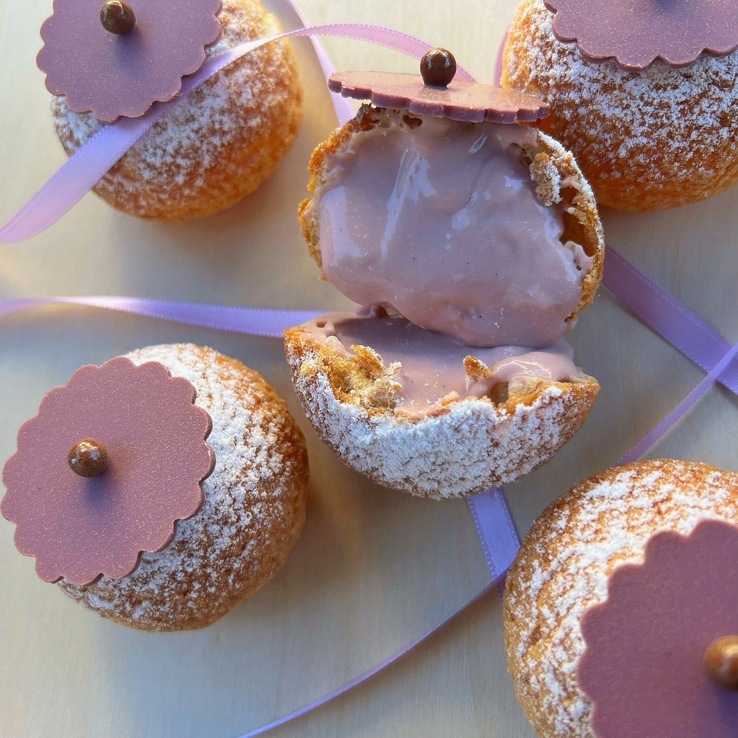 cream puff: CONCORD GRAPE