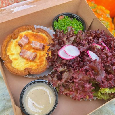 CHRISTMAS cheese, potato &amp; bacon lardons quiche COLD TO GO