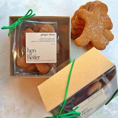 CHRISTMAS ginger thins, gift box