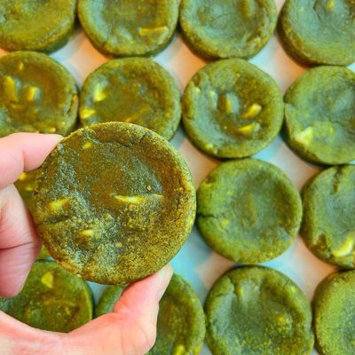 matcha white chocolate cookie
