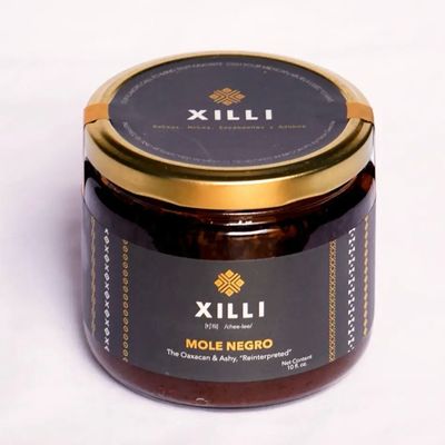 xilli mole negro