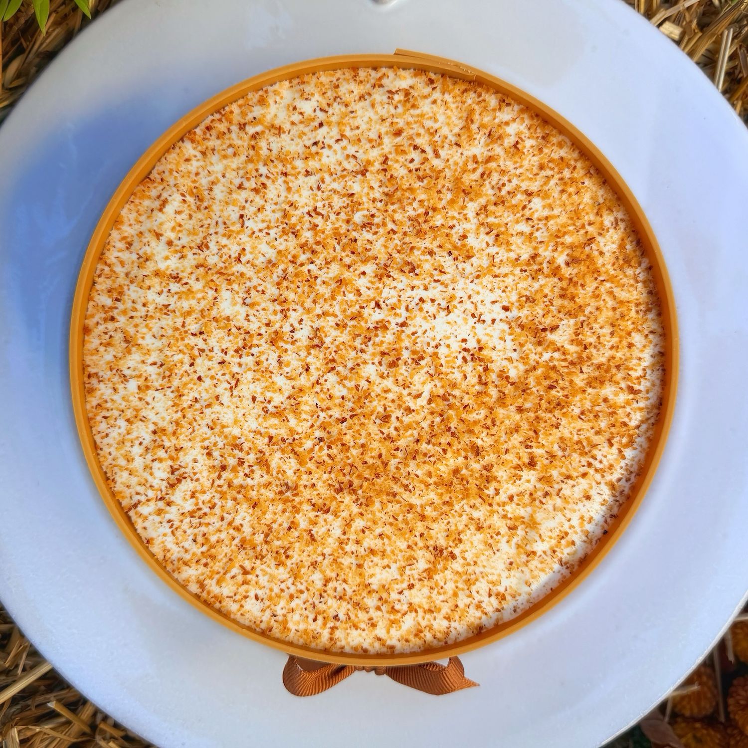 salted honey caramel almond cake, 7”