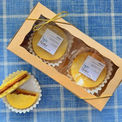 MDAY26 alfajores gift box, 4 pieces