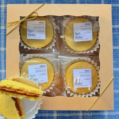 MDAY26 alfajores gift box, 8 pieces