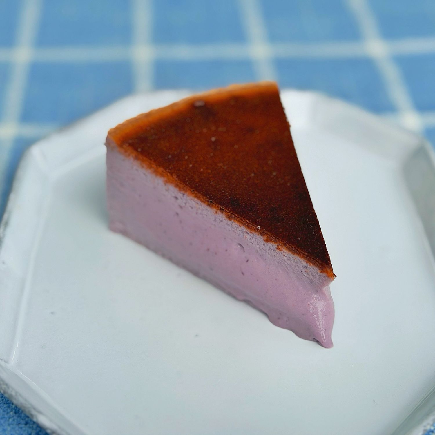 blueberry lavender basque cheesecake, 7”