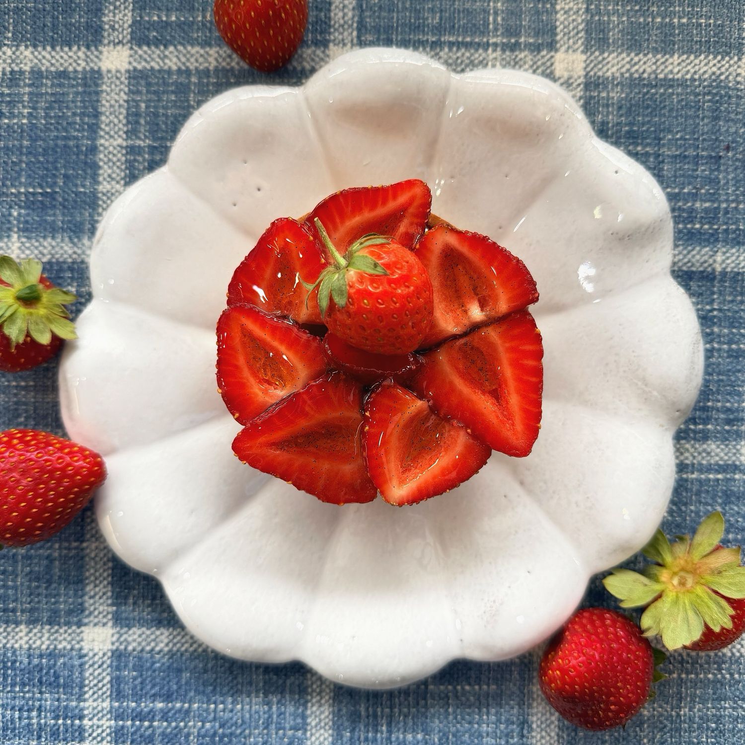 MDAY26 strawberry tart, individual