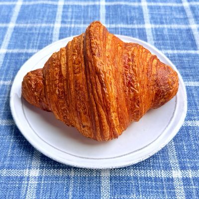 AM croissant