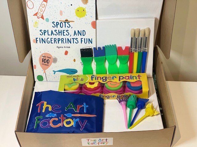 Junior Artist Paint Kit