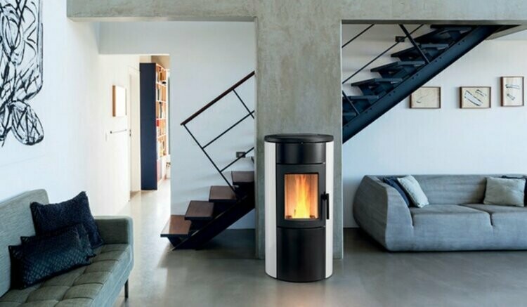 Ravelli Natural 7 Pellet Fire Package