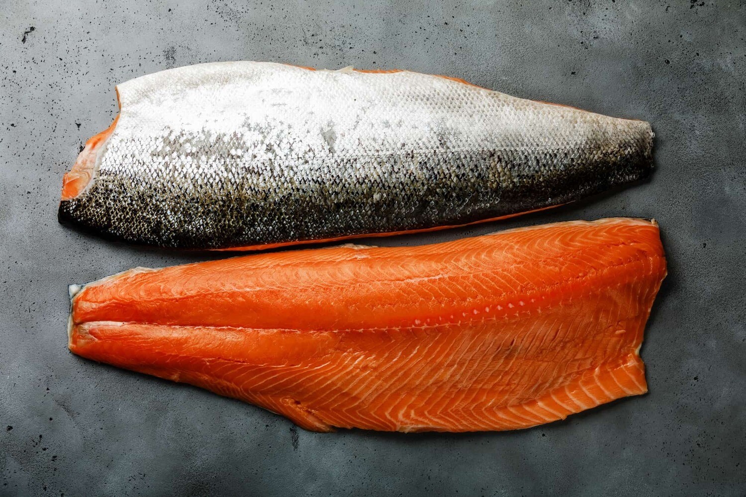 Atlantic Salmon Fillet 急冻带皮三文鱼 $14.99/磅
