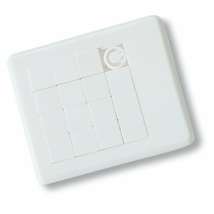 Puzzle realizado en plástico HIPS.