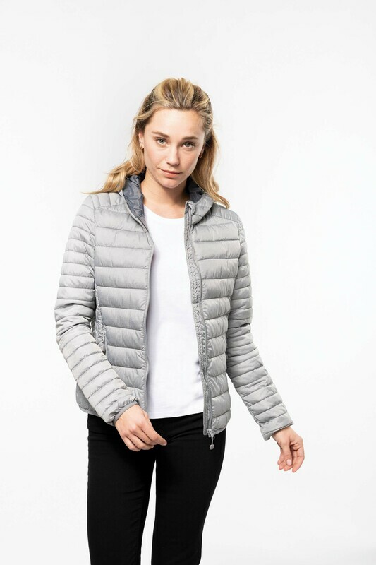 Chaqueta acolchada ligera con capucha Mujer