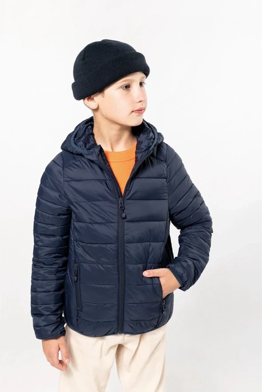 Chaqueta acolchada y ligera con capucha