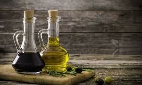 SALAD DRESSINGS, GLAZES & OILS