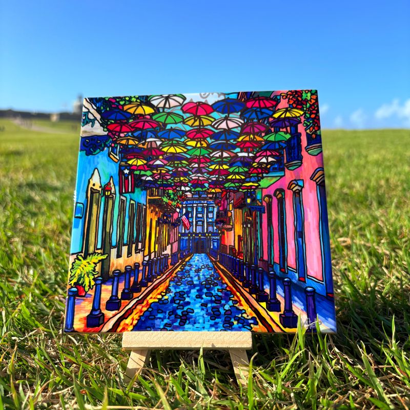 Tile &quot;Calle Fortaleza con Sombrillas&quot;