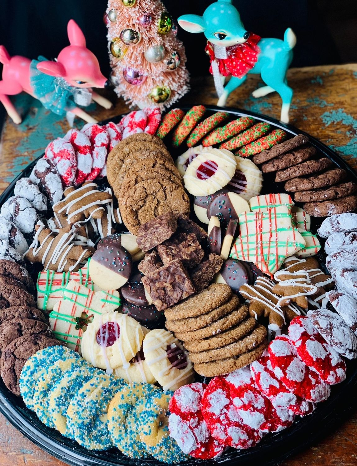 Holiday Cookie Pick & Pack Holiday Cookie Pick & Pack