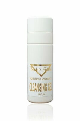 Beatrix Strobl
CLEANSING GEL mit Alpha Hydroxy Acids
200 ml (€ 12,98/100 ml)