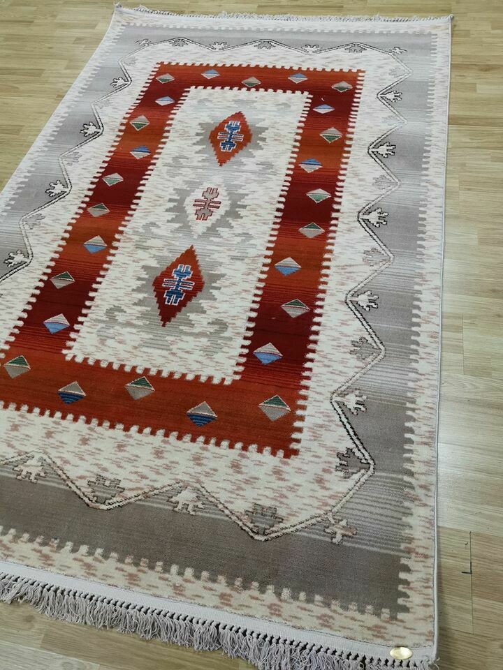 ANATOLIJA TEPISI I STAZE