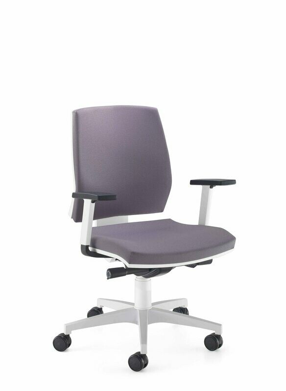 EDGE WHITE MEDIUM BACK, MULTI-FUNCTION ARMS