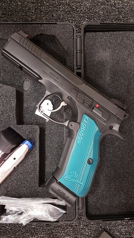 Pistolet CZ SHADOW 2 Optic Ready 9x19mm