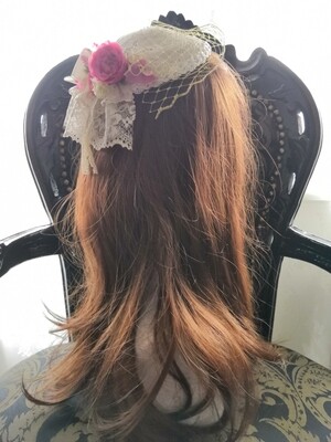 Lace cocktail hat