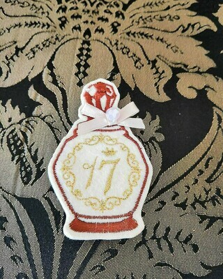 Perfume bottle embroidery brooch
