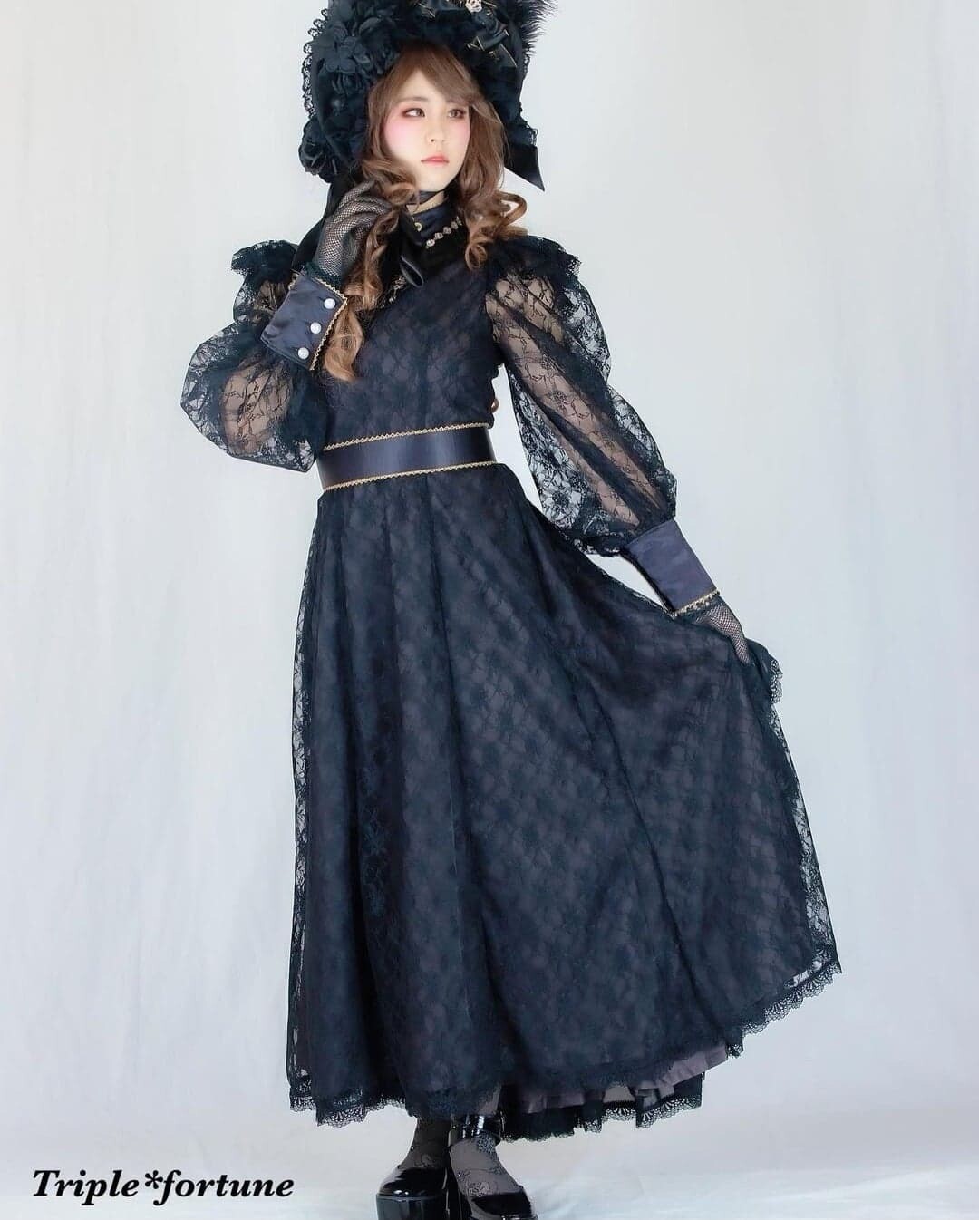 Chinese style long sleeves lace dress