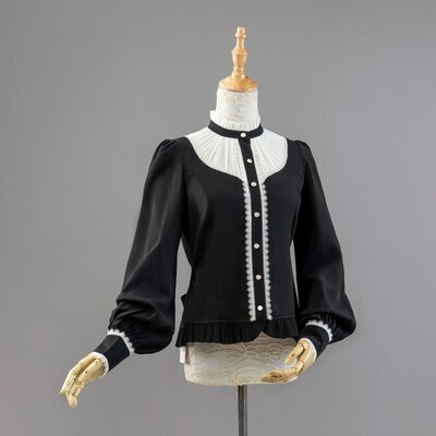 "Morning Prayer" Switching blouse