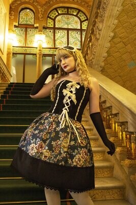 Café Violette Le Charmant Bustier