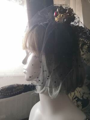 Crown headbow