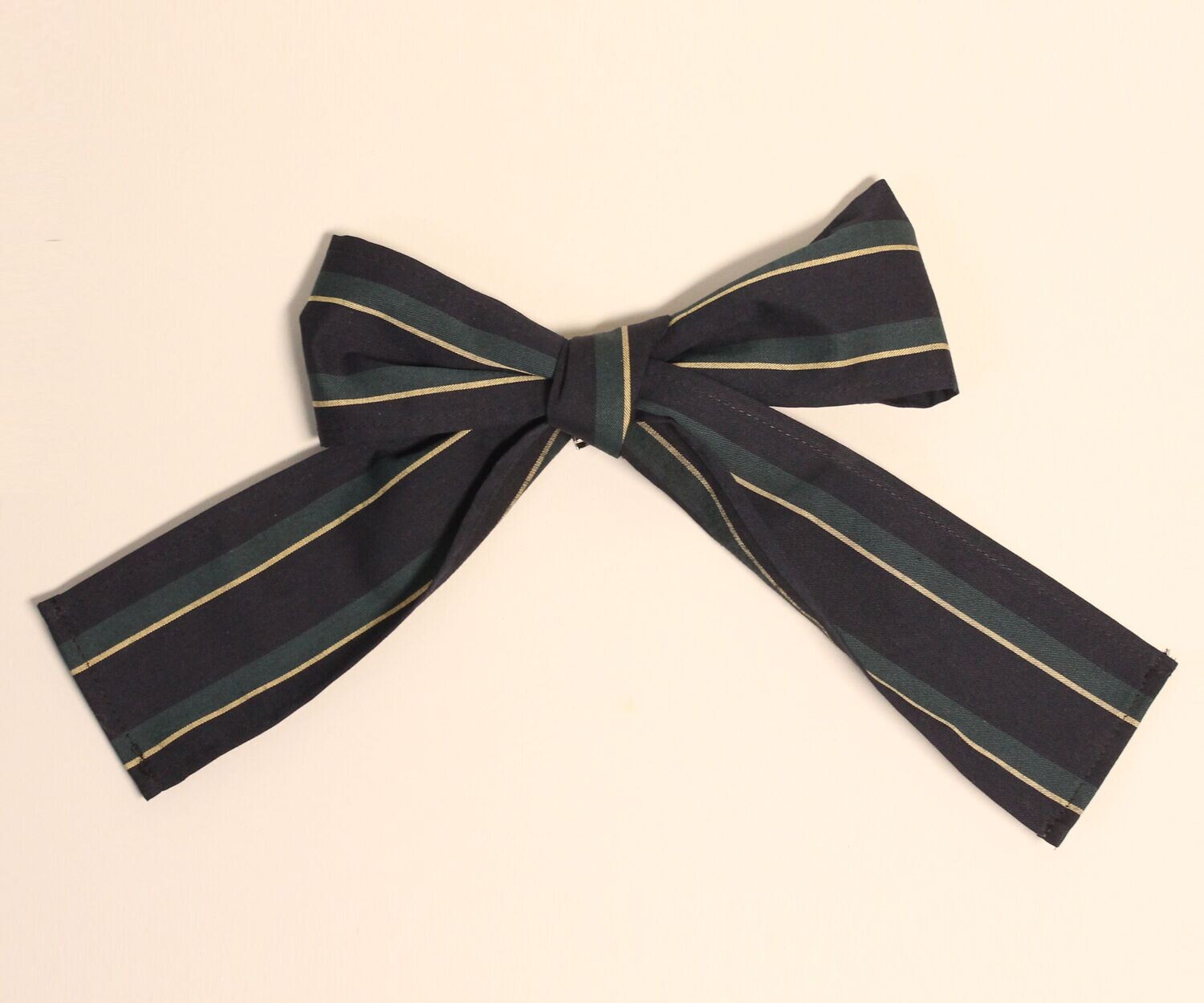 Benjamin ribbon clip, Color: Green