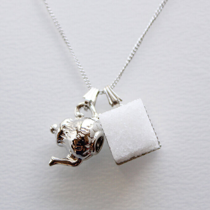 Cube of sugar necklace, Color: Silver