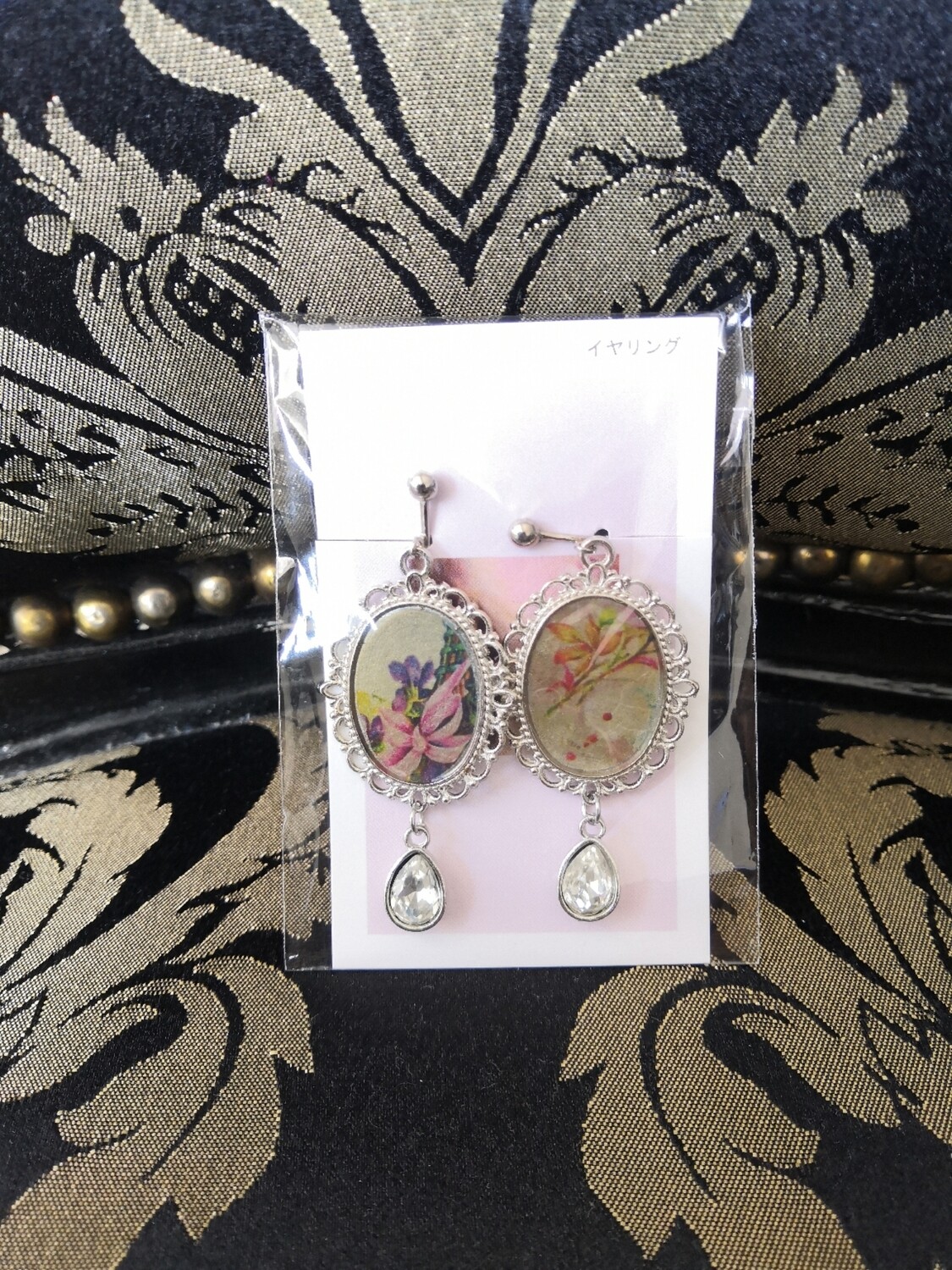 Vintage earring
