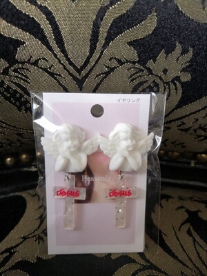 Angel earring