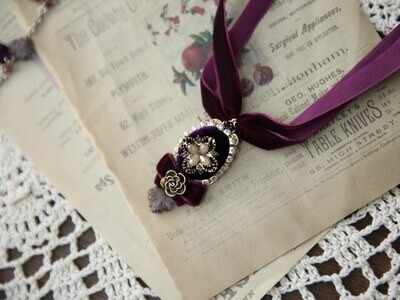 Witch's garden Magical fruits choker