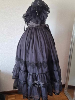 Luxury dark dress