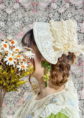 Earrings - Dainty Reverie -