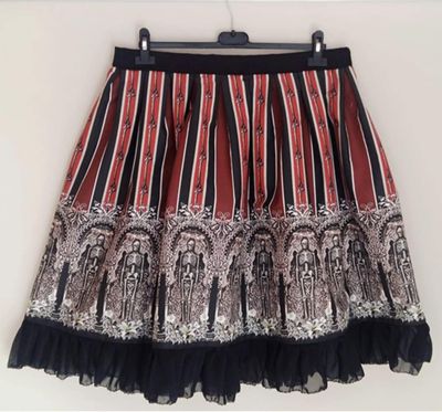 Skeleton Garden Skirt