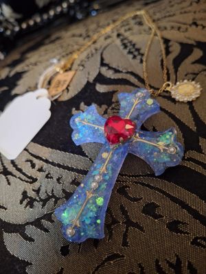 Rococo Decorative Cross pendant Type 2