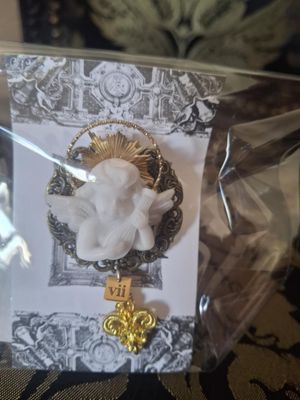 Playing with Halo Angel brooch