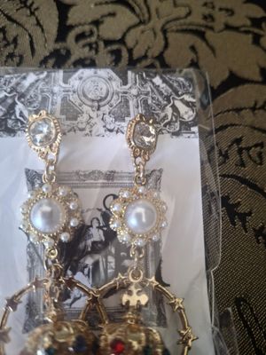 Crown piercing