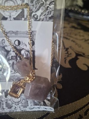 Imperial Parfumer pendant Lavender quartz