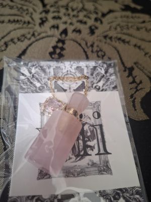Imperial Parfumer pendant Rose quartz