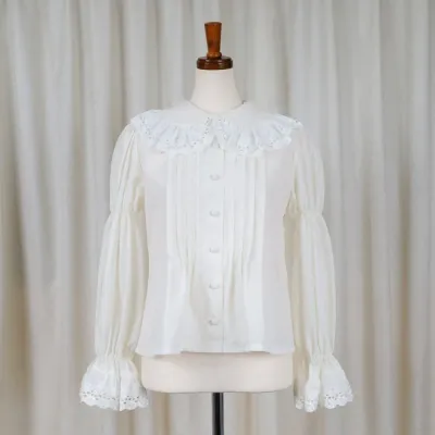 Round Collar Frill blouse Ivory