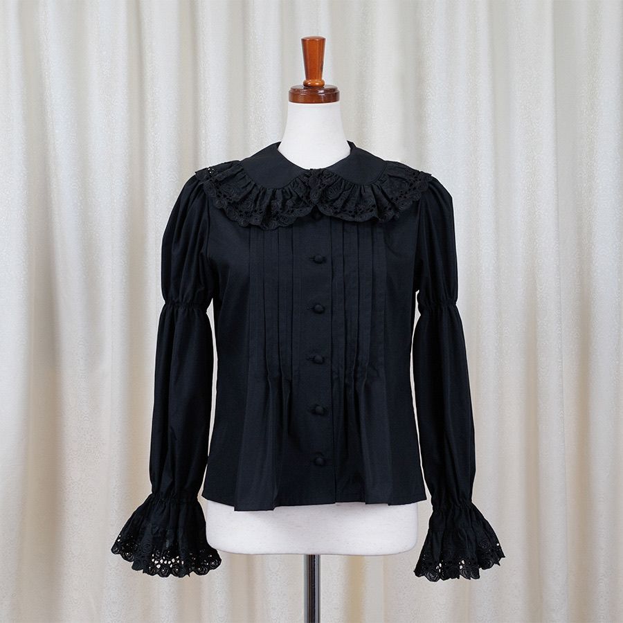 Round Collar Frill blouse Black